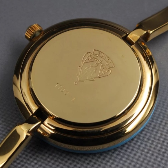 GUCCI Iconic Statement Watch SO fUN!! - Picture 8 of 8